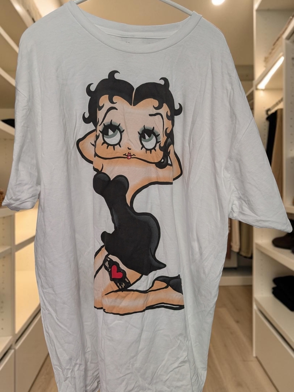 Fashion Nova Betty Boop Pinup Graphic T-Shirt White 1X (EUC) - Picture 2 of 5
